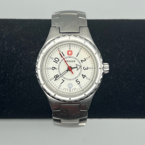 Vintage 90'Wenger  Ladies Swiss Military  Sports 100M White Silver Watch Working - Picture 7 of 10